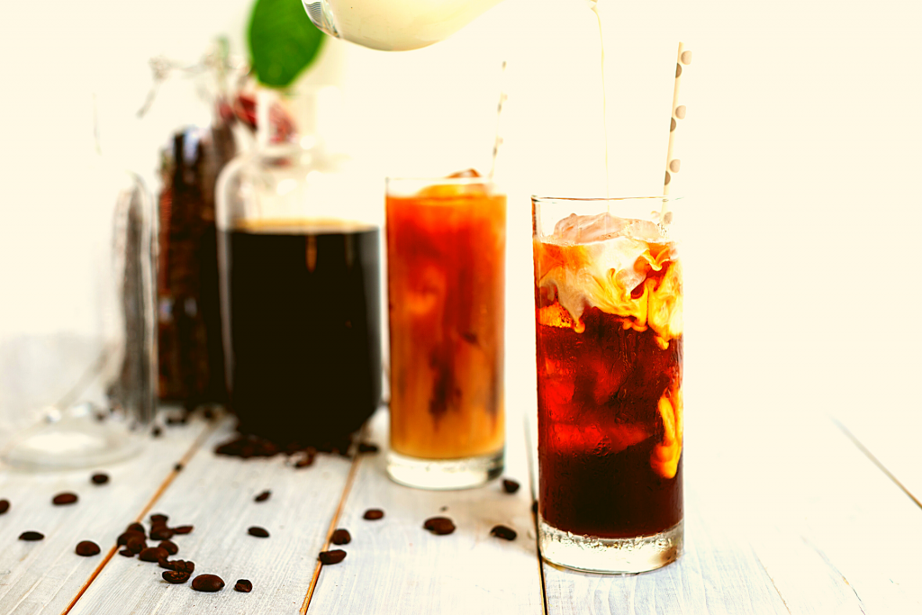Cold Brew vs Iced Coffee What’s the Difference? Best Decaf Coffee
