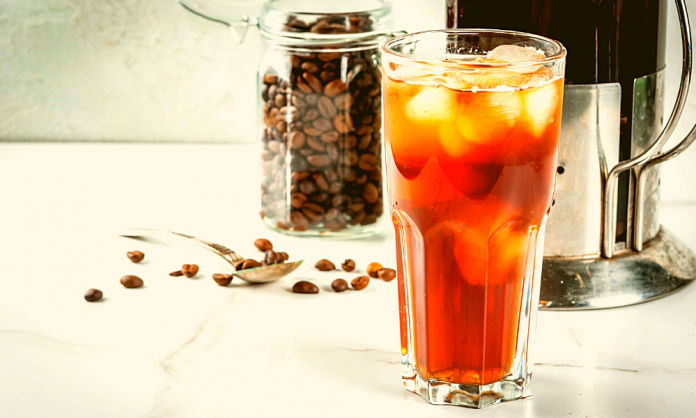 Cold Brew vs Iced Coffee: What's the Difference? - Best ...